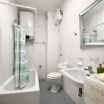 L&r - Affittasi Licia Home, Con Aria Condizionata E Wi-fi Centralissimo A Pochissima Distanza Da Ariston, Casino E Dal Mare