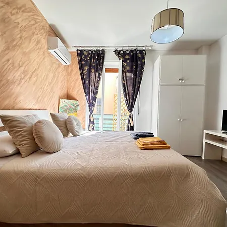 Sanremo- Affittasi Licia Home, Con Aria Condizionata Centralissimo A Pochissima Distanza Da Ariston, Casino E Dal Mare Apartment Sanremo