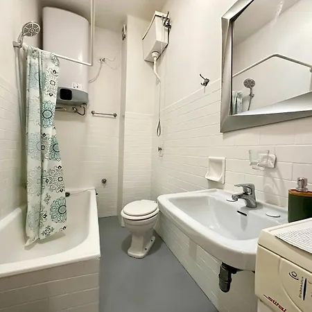Apartment Sanremo- Affittasi Licia Home, Con Aria Condizionata Centralissimo A Pochissima Distanza Da Ariston, Casino E Dal Mare