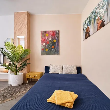 L&r - Affittasi Licia Home, Con Aria Condizionata E Wi-fi Centralissimo A Pochissima Distanza Da Ariston, Casinò E Dal Mare Sanremo