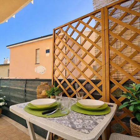 L&r - Affittasi Licia Home, Con Aria Condizionata E Wi-fi Centralissimo A Pochissima Distanza Da Ariston, Casino E Dal Mare Apartment Sanremo